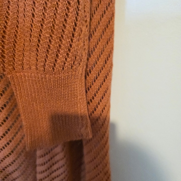 ⭐️40% Off⭐️ Burnt Orange Loose Knit Fringe Cardigan - Picture 6 of 7